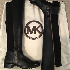 MICHAEL KORS Black Tall Boots knee-high.